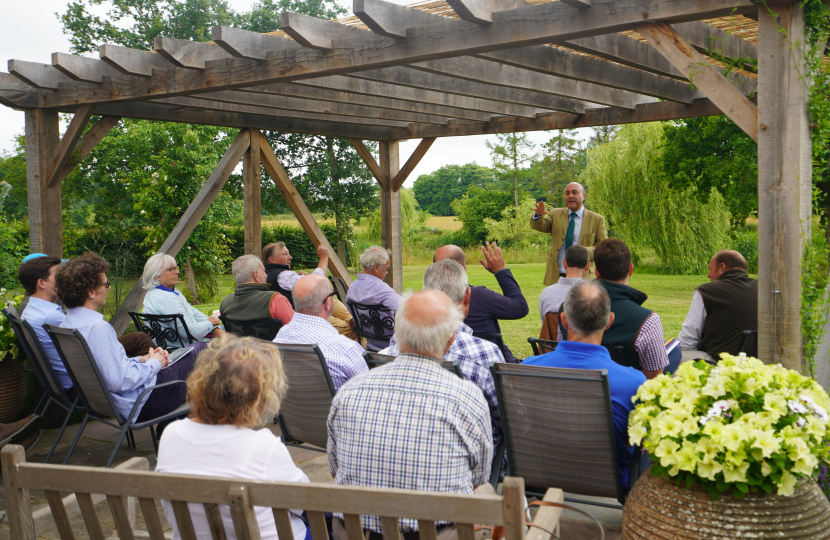 Andrew speaking to ASD farmers in Wisborough Green