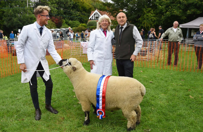 Andrew with Supreme Champion winner – Viv Miles of Hampshire