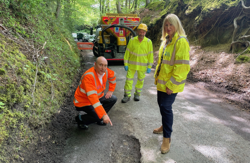 Andrew Griffith MP with Cllr Joy Dennis (Cab. Mem. for Highways and Transport WSCC) and Velocity operator