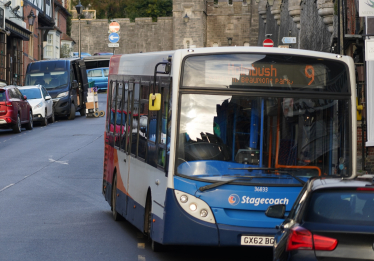 Bus in Arundel - Internal Source