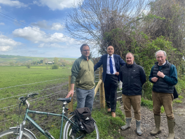 Andrew Griffith MP with Steyning & District Community Partnership at start of White Bridge Link route 